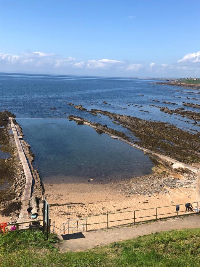 Beautiful Coastal Cottage In Pittenweem Exterior photo